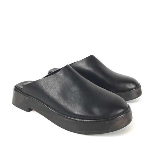 wal and pai Shoes - Wal And Pai Modern Wood Clogs Black Leather Mule